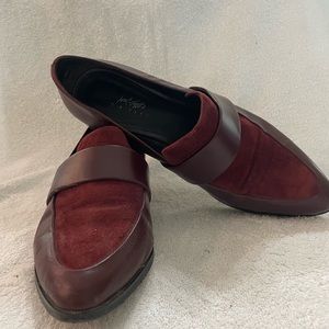 Lords $ Taylor women’s pumps